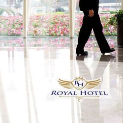 Floor Sticker (50-75 cm²)