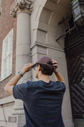 Casquette à 6 panneaux en coton sergé délavée BEAU AWARE™