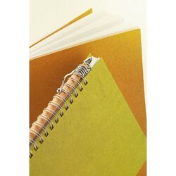 CARNET A6 SANS CRAYON CLIP ONE