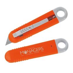 CUTTER PLASTIQUE A LAME AUTORETRACTABLE