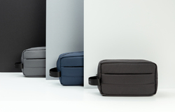 Trousse de toilette Impact en rPET AWARE™