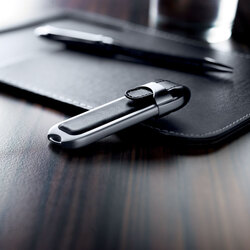 SUPPORT DE STOCKAGE USB HABILLAGE CUIR